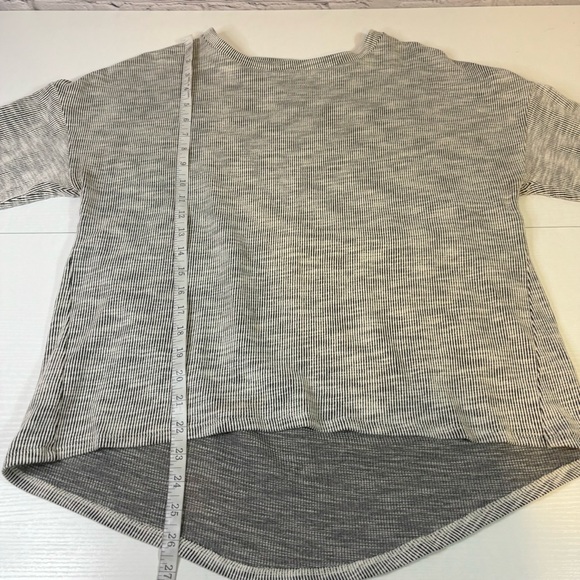 W5 Grey Subtle Striped Shirt - Picture 5 of 6